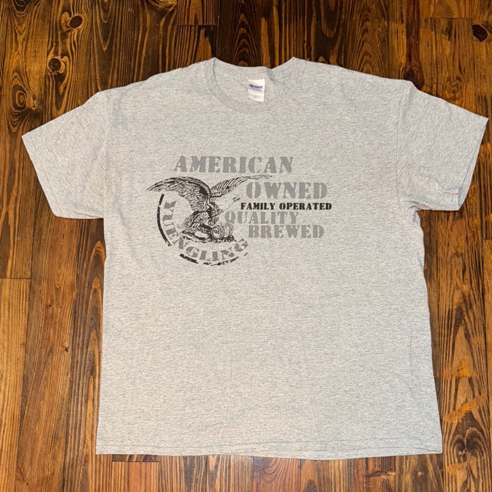 Gildan Men’s Gray Yuengling Brewery Pennsylvania Graphic Tee - Short Sleeve